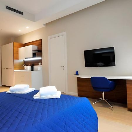 Condo Studio Plaza Μπούντβα Δωμάτιο φωτογραφία