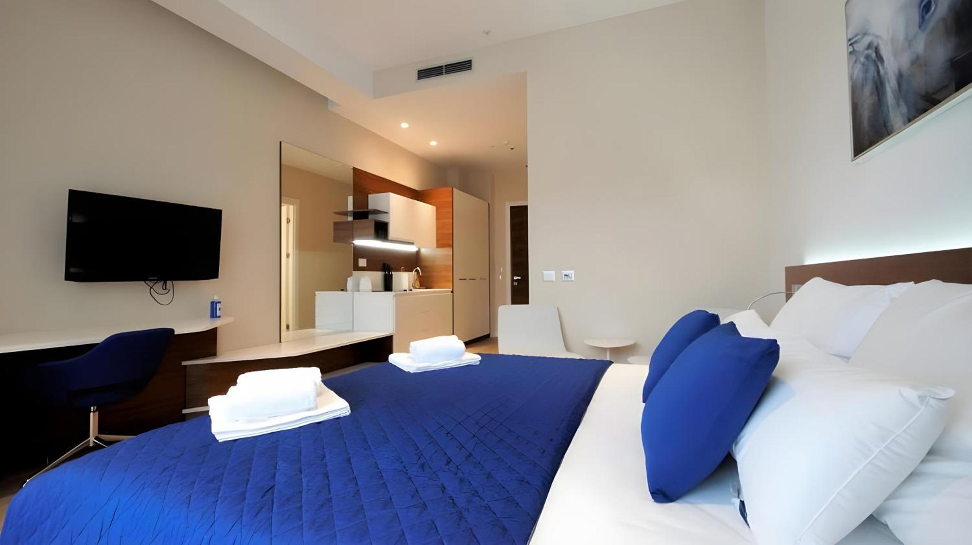 Condo Studio Plaza Μπούντβα Δωμάτιο φωτογραφία